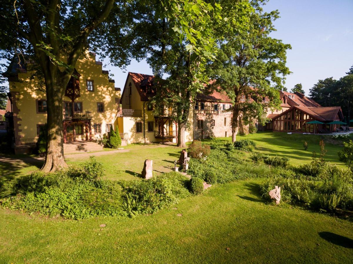 Schlosshotel Weyberhoefe Hösbach Exteriér fotografie